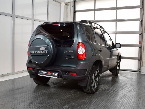 Chevrolet Niva I Рестайлинг с пробегом 2011 года, цена 489 999 рублей, 185877 км, внедорожник, Автокод Объявления