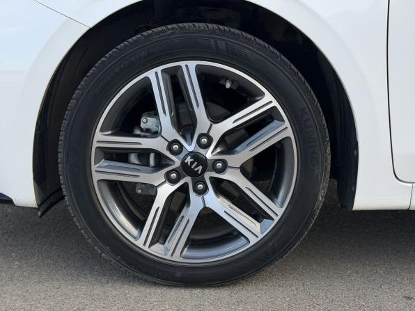 Kia K3 II с пробегом 2020 года, цена 2 290 000 рублей, 25005 км, седан, Автокод Объявления