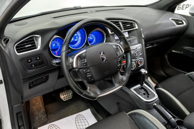 Citroen DS4 с пробегом 2013 года, цена 780 000 рублей, 143500 км, хэтчбек, Автокод Объявления