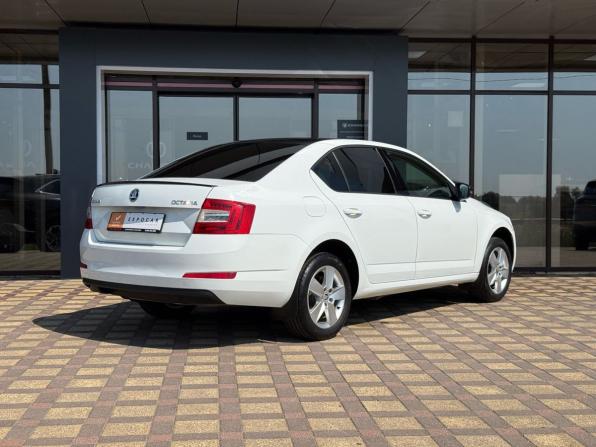 Skoda Octavia III (A7) с пробегом 2016 года, цена 1 180 000 рублей, 199317 км, лифтбек, Автокод Объявления