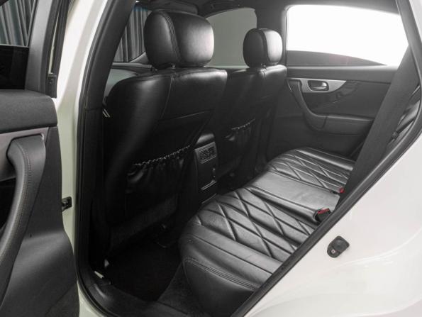 Infiniti FX II (S51) Рестайлинг с пробегом 2012 года, цена 2 319 000 рублей, 133935 км, внедорожник, Автокод Объявления