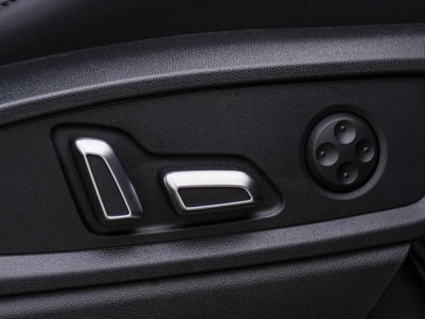 Audi Q5 II (FY) Рестайлинг с пробегом 2024 года, цена 5 599 000 рублей, 8681 км, внедорожник, Автокод Объявления