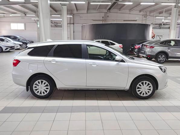 Lada (ВАЗ) Vesta I с пробегом 2021 года, цена 1 220 000 рублей, 51000 км, универсал, Автокод Объявления