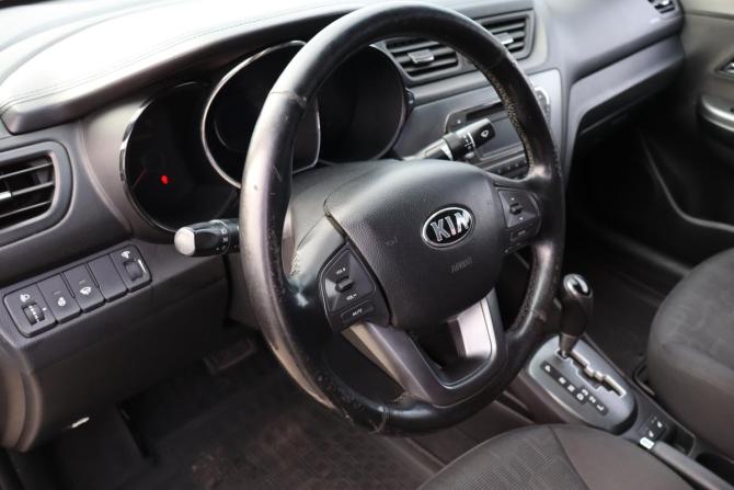 Kia Rio III с пробегом 2013 года, цена 669 000 рублей, 128000 км, седан, Автокод Объявления