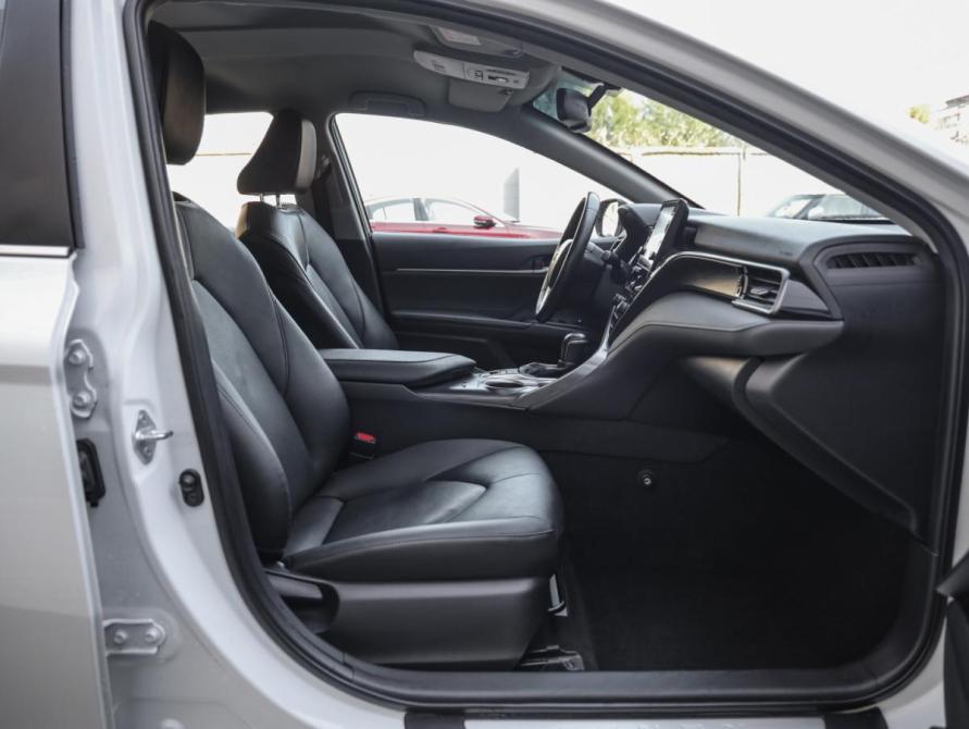 Toyota Camry VIII (XV70) Рестайлинг Санкт-Петербург  - изображение 24