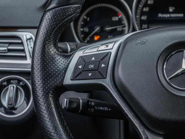 Mercedes-Benz E-Класс IV (W212 S212 C207) Рестайлинг с пробегом 2013 года, цена 2 038 999 рублей, 216160 км, седан, Автокод Объявления