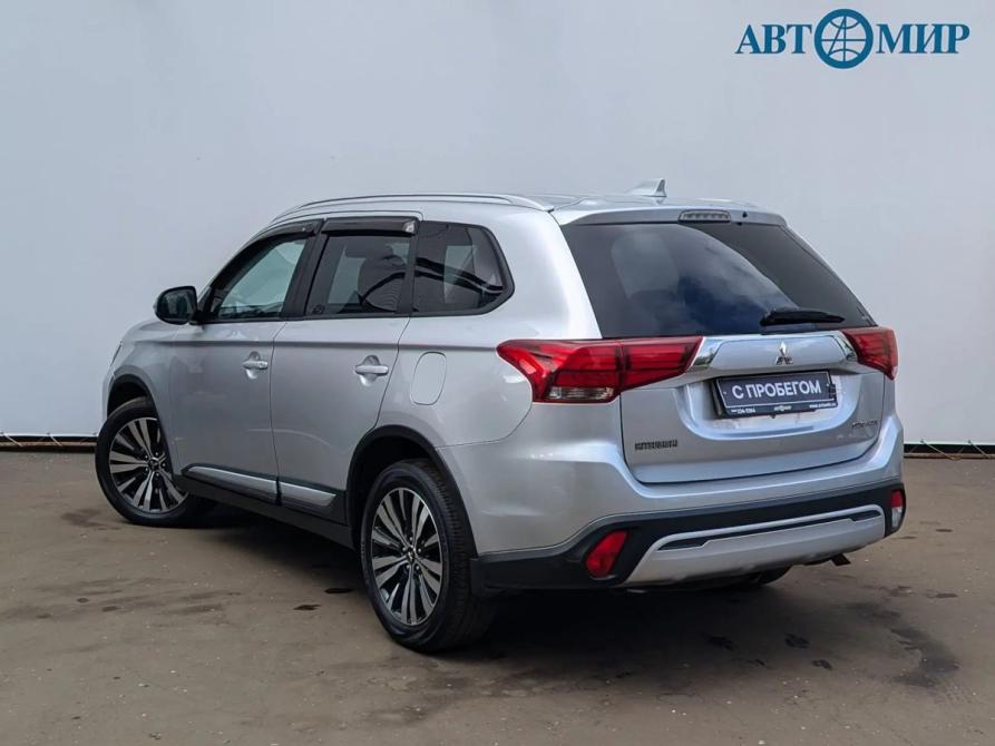Mitsubishi Outlander III Рестайлинг 3 Москва  - изображение 7