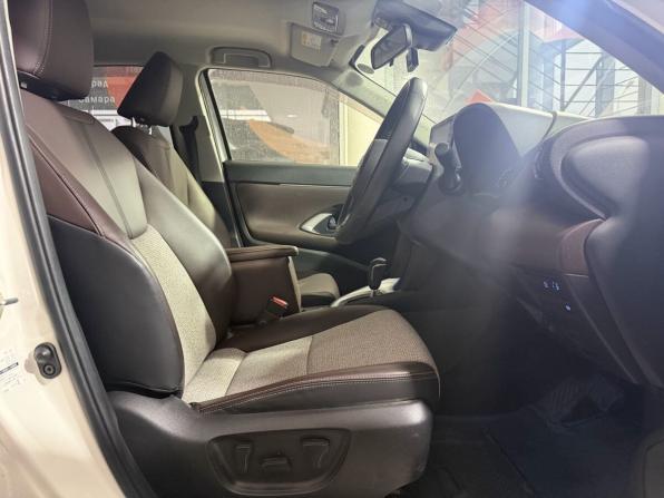 Toyota Yaris Cross I с пробегом 2021 года, цена 1 990 000 рублей, 93082 км, внедорожник, Автокод Объявления