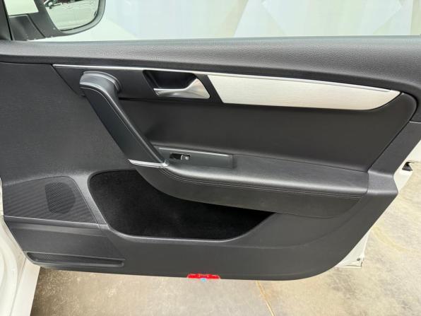 Volkswagen Passat B7 с пробегом 2013 года, цена 1 190 000 рублей, 126616 км, седан, Автокод Объявления