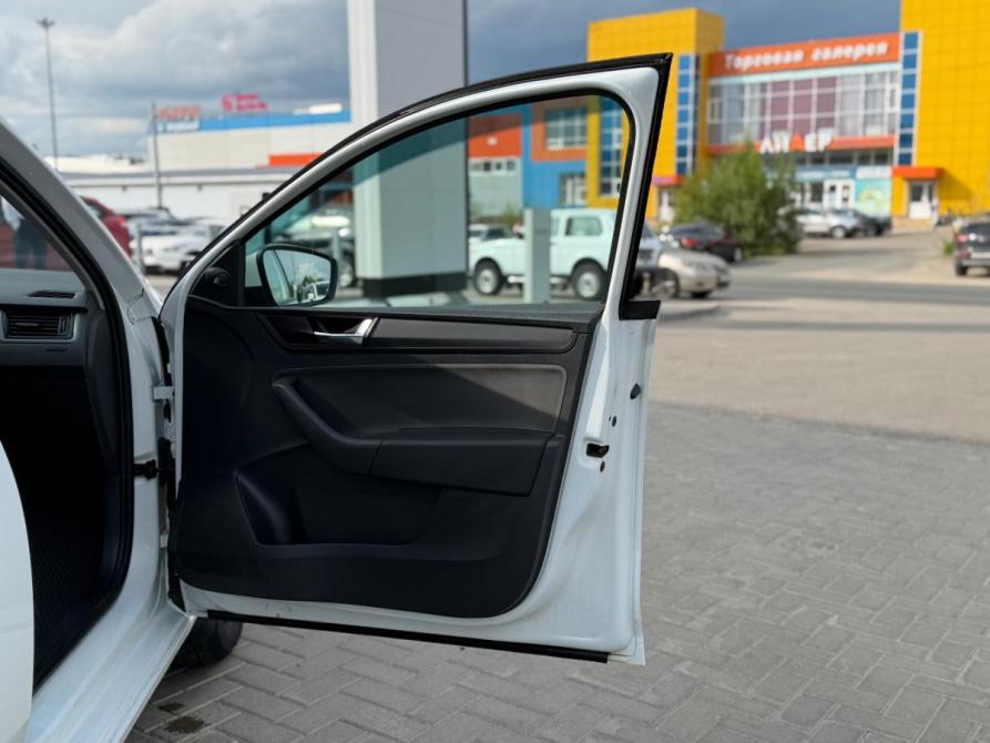 Skoda Rapid I Рестайлинг Сыктывкар  - изображение 8