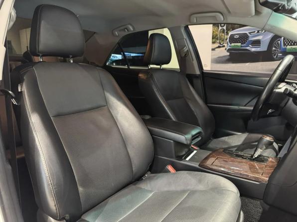 Toyota Camry VII (XV50) Рестайлинг с пробегом 2015 года, цена 1 989 000 рублей, 163126 км, седан, Автокод Объявления