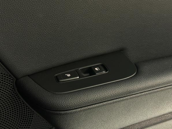 Kia Ceed III с пробегом 2021 года, цена 2 270 000 рублей, 56473 км, универсал, Автокод Объявления