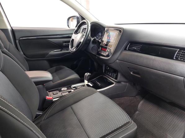 Mitsubishi Outlander III Рестайлинг 3 с пробегом 2019 года, цена 2 320 000 рублей, 82300 км, внедорожник, Автокод Объявления