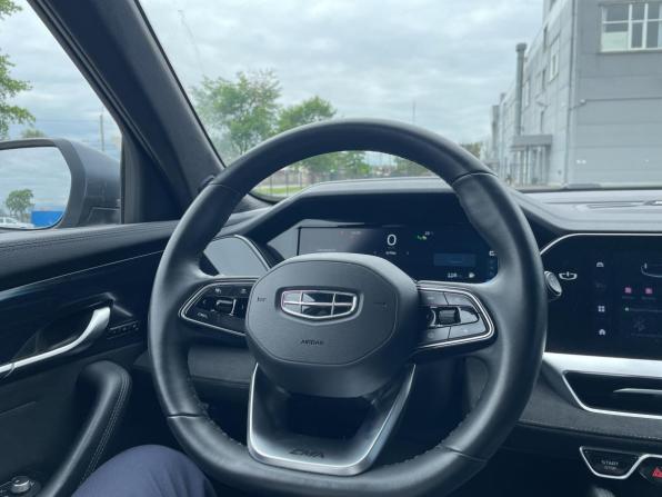 Geely Monjaro I с пробегом 2024 года, цена 3 150 000 рублей, 67000 км, внедорожник, Автокод Объявления