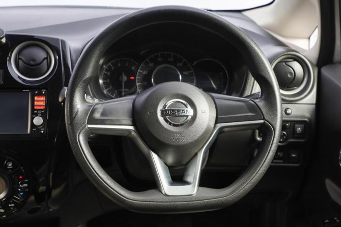 Nissan Note II Рестайлинг с пробегом 2017 года, цена 1 099 000 рублей, 174500 км, хэтчбек, Автокод Объявления