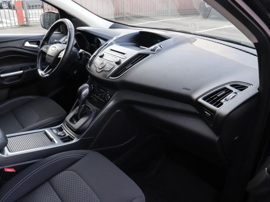 Ford Kuga II Рестайлинг Химки  - изображение 8