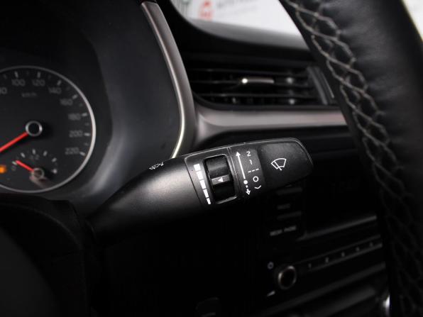 Kia Rio IV с пробегом 2020 года, цена 1 350 000 рублей, 174000 км, седан, Автокод Объявления