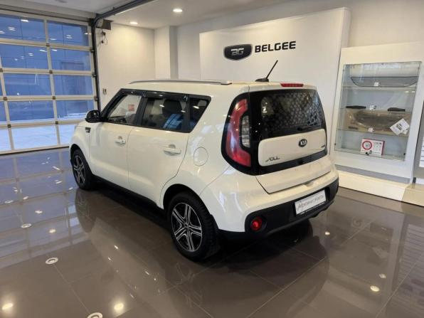 Kia Soul II Рестайлинг с пробегом 2017 года, цена 1 329 000 рублей, 123107 км, хэтчбек, Автокод Объявления
