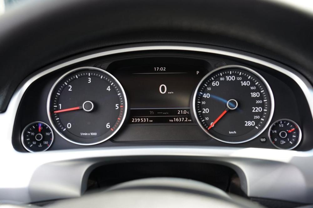 Volkswagen Touareg II Рестайлинг Крым  - изображение 13