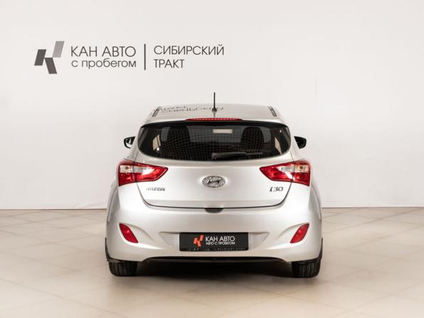 Hyundai i30 II с пробегом 2012 года, цена 850 000 рублей, 126006 км, хэтчбек, Автокод Объявления