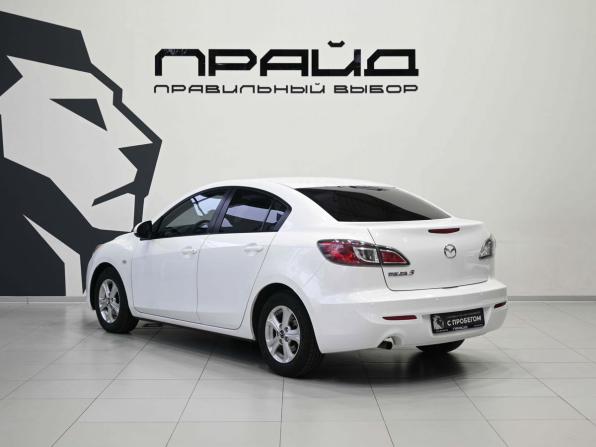 Mazda 3 II (BL) Рестайлинг с пробегом 2012 года, цена 989 900 рублей, 165000 км, седан, Автокод Объявления