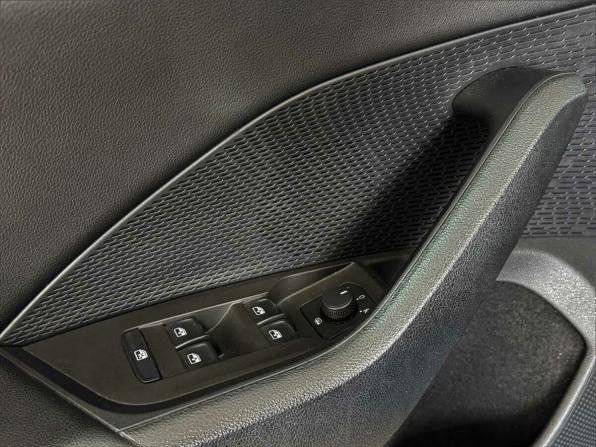 Skoda Octavia IV (A8) с пробегом 2021 года, цена 1 699 000 рублей, 160873 км, лифтбек, Автокод Объявления
