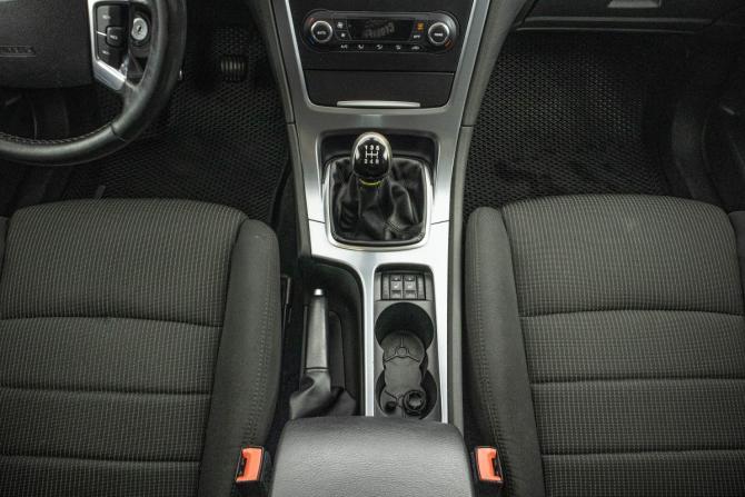 Ford Mondeo IV Рестайлинг с пробегом 2012 года, цена 799 000 рублей, 182487 км, седан, Автокод Объявления