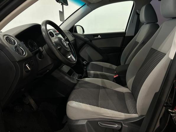 Volkswagen Tiguan I с пробегом 2010 года, цена 809 000 рублей, 179873 км, внедорожник, Автокод Объявления