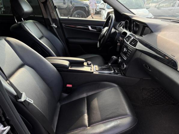 Mercedes-Benz C-Класс III (W204) Рестайлинг с пробегом 2012 года, цена 1 134 000 рублей, 232963 км, седан, Автокод Объявления