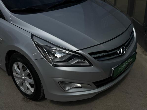 Hyundai Solaris I Рестайлинг с пробегом 2015 года, цена 899 000 рублей, 90000 км, хэтчбек, Автокод Объявления