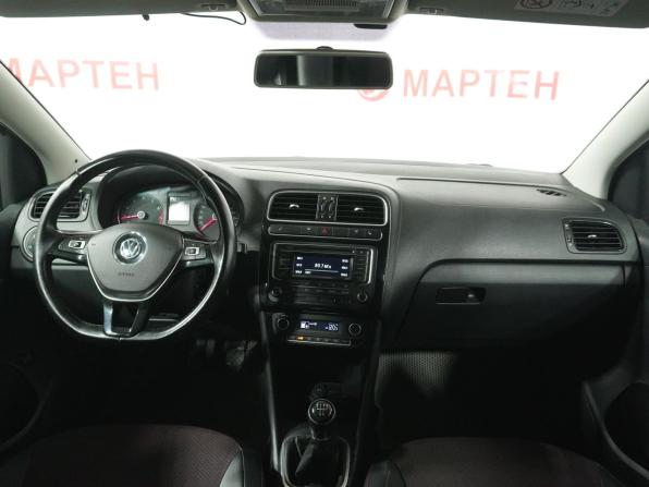 Volkswagen Polo V Рестайлинг с пробегом 2017 года, цена 995 000 рублей, 152690 км, седан, Автокод Объявления