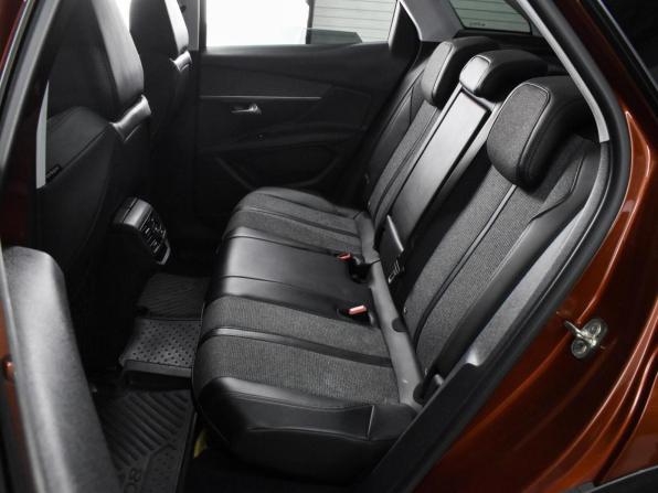 Peugeot 3008 II с пробегом 2017 года, цена 1 700 000 рублей, 186146 км, внедорожник, Автокод Объявления
