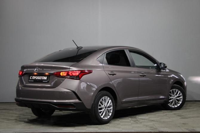 Hyundai Solaris II Рестайлинг с пробегом 2020 года, цена 1 525 000 рублей, 135000 км, седан, Автокод Объявления
