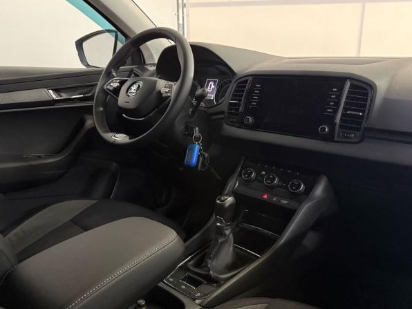 Skoda Karoq I с пробегом 2021 года, цена 1 600 000 рублей, 241335 км, внедорожник, Автокод Объявления