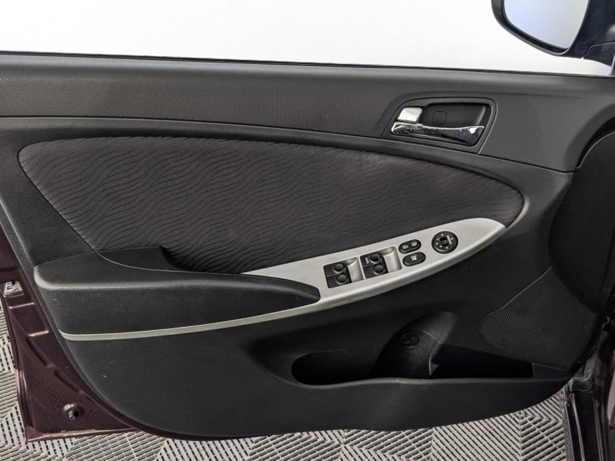 Hyundai Solaris I Москва  - изображение 19