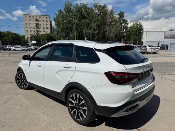 Lada (ВАЗ) Vesta I Рестайлинг (NG) с пробегом 2024 года, цена 1 389 900 рублей, 73726 км, универсал, Автокод Объявления
