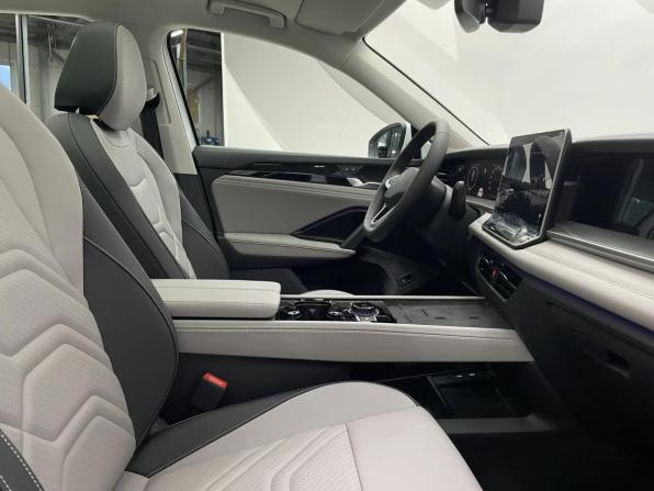 Новый Volkswagen Tayron II (China Market) 2026 года, цена 4 099 000 рублей, внедорожник, Автокод Объявления