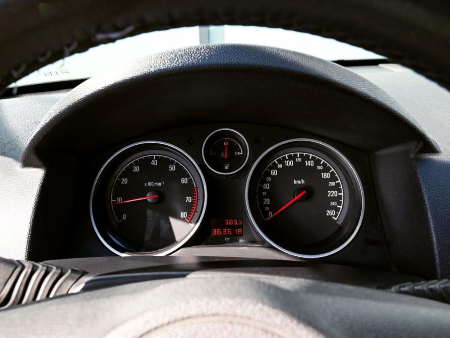 Opel Astra H Рестайлинг Екатеринбург  - изображение 9