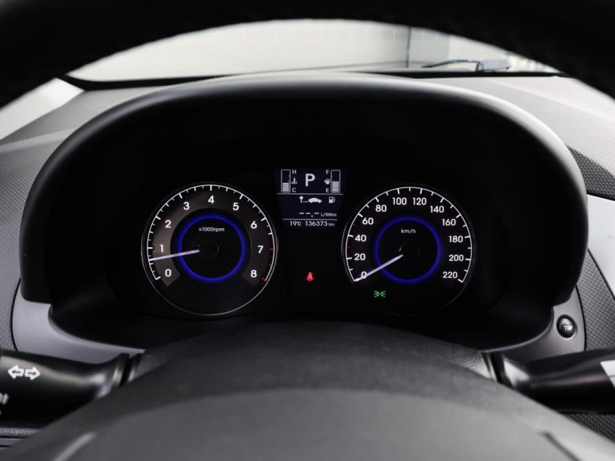 Hyundai Solaris I Рестайлинг Москва  - изображение 12