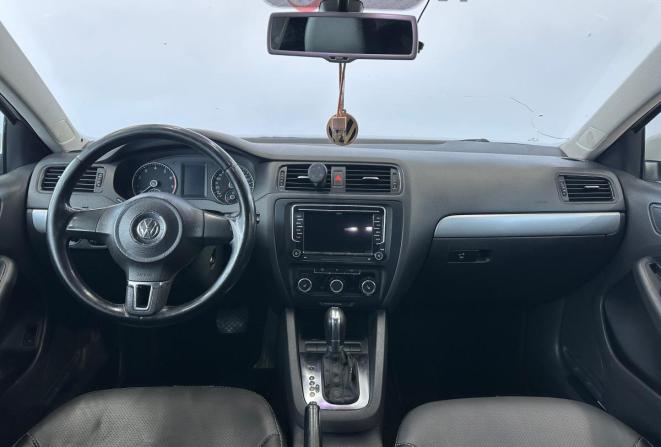 Volkswagen Jetta VI с пробегом 2011 года, цена 1 040 000 рублей, 240000 км, седан, Автокод Объявления
