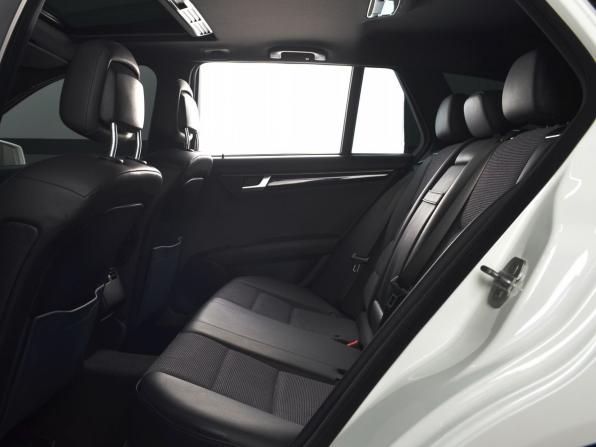 Mercedes-Benz C-Класс III (W204) Рестайлинг с пробегом 2012 года, цена 1 390 997 рублей, 107807 км, универсал, Автокод Объявления