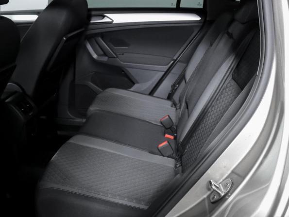 Volkswagen Tiguan II с пробегом 2018 года, цена 2 150 000 рублей, 100000 км, внедорожник, Автокод Объявления