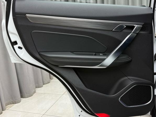 Geely Atlas Pro с пробегом 2022 года, цена 2 249 000 рублей, 66097 км, внедорожник, Автокод Объявления