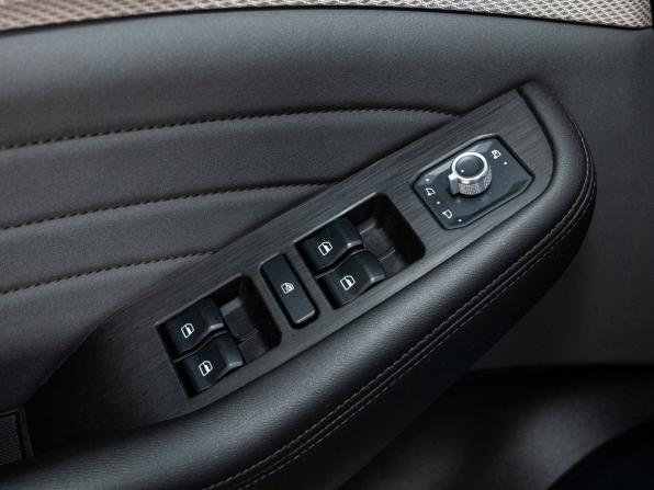 Haval F7 I Рестайлинг с пробегом 2023 года, цена 1 896 000 рублей, 41898 км, внедорожник, Автокод Объявления