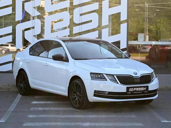 Skoda Octavia III (A7) Рестайлинг с пробегом 2020 года, цена 1 624 410 рублей, 173542 км, лифтбек, Автокод Объявления