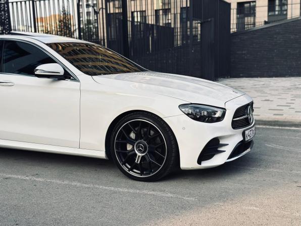 Mercedes-Benz E-Класс V (W213 S213 C238) Рестайлинг с пробегом 2020 года, цена 3 790 000 рублей, 148135 км, седан, Автокод Объявления