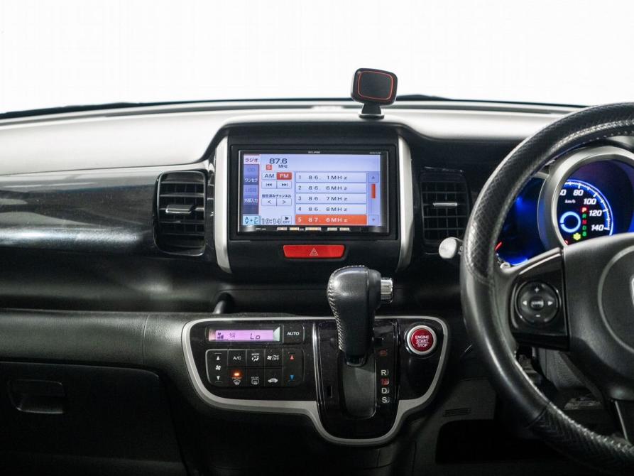 Honda N-BOX I Иркутск  - изображение 13