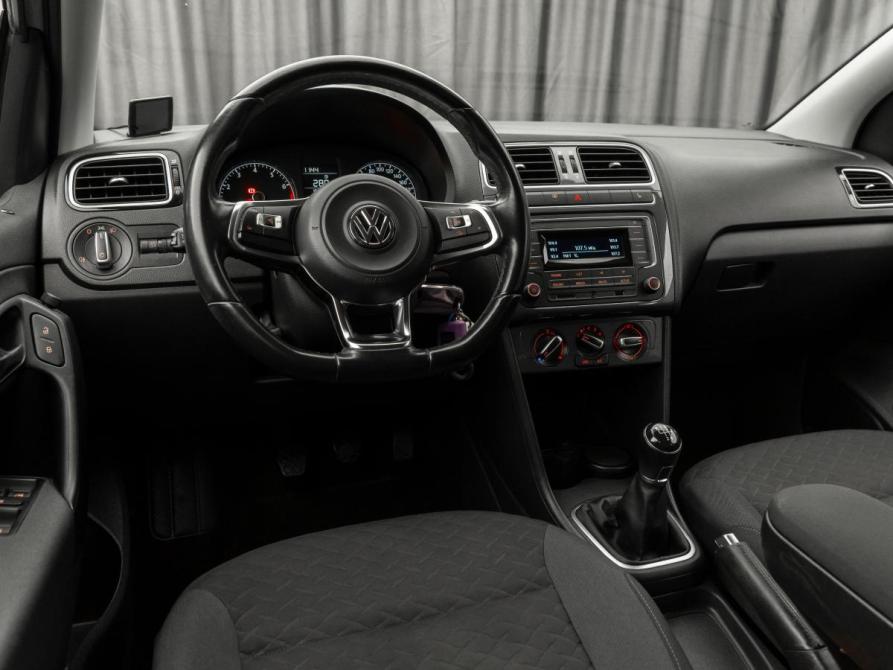 Volkswagen Polo V Рестайлинг Москва  - изображение 7