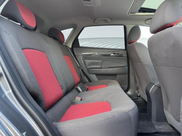 Dongfeng H30 Cross с пробегом 2015 года, цена 700 000 рублей, 86142 км, хэтчбек, Автокод Объявления