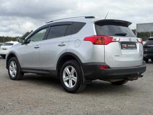 Toyota RAV4 IV (XA40) с пробегом 2013 года, цена 1 695 000 рублей, 243510 км, внедорожник, Автокод Объявления